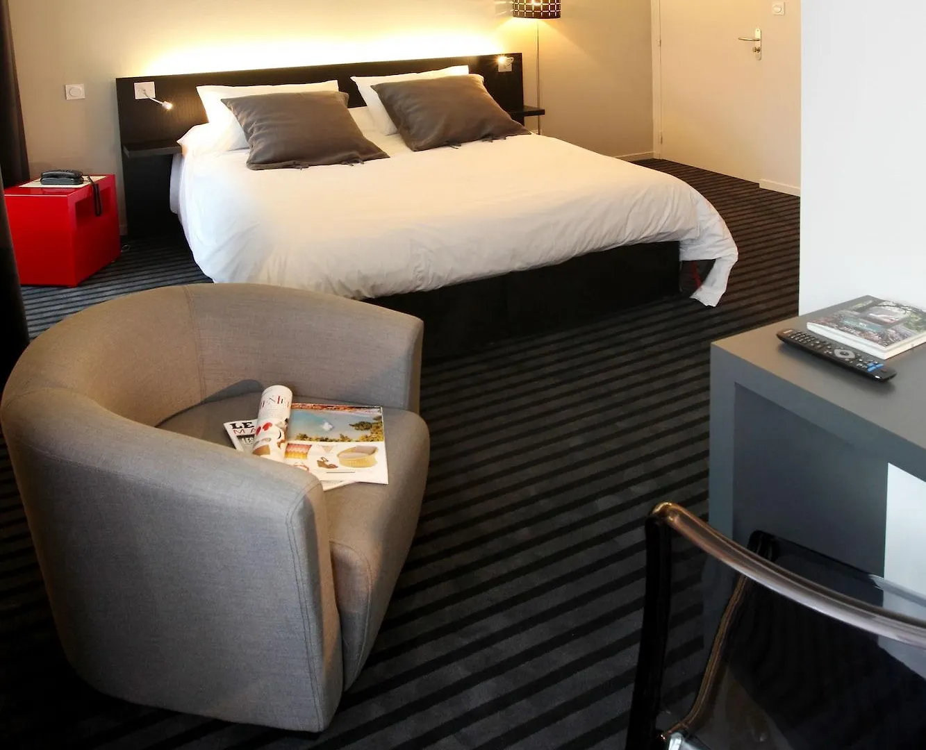 Hotel Le Germinal Cesson-Sévigné Francia
